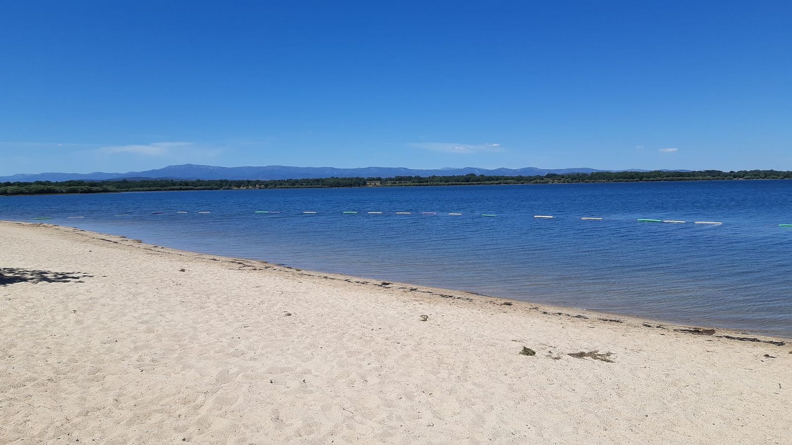 La playa de Los Molinos de Villardeciervos