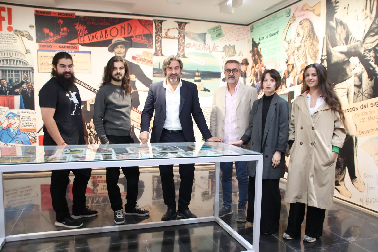  El Servicio de Actividades Culturales de la Universidad de Salamanca presenta la exposición “Caperucita en Manhattan y otros cuentos”