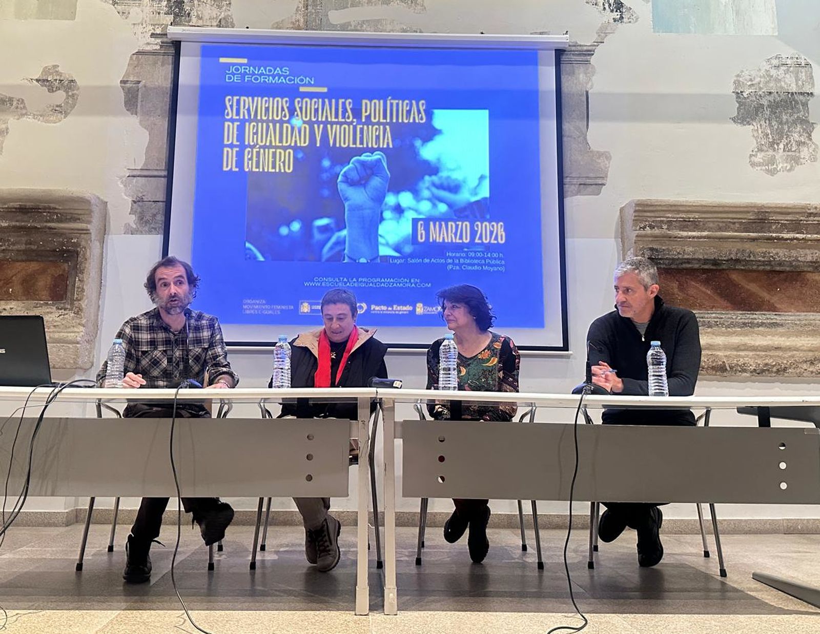 Mesa Redonda Jornada