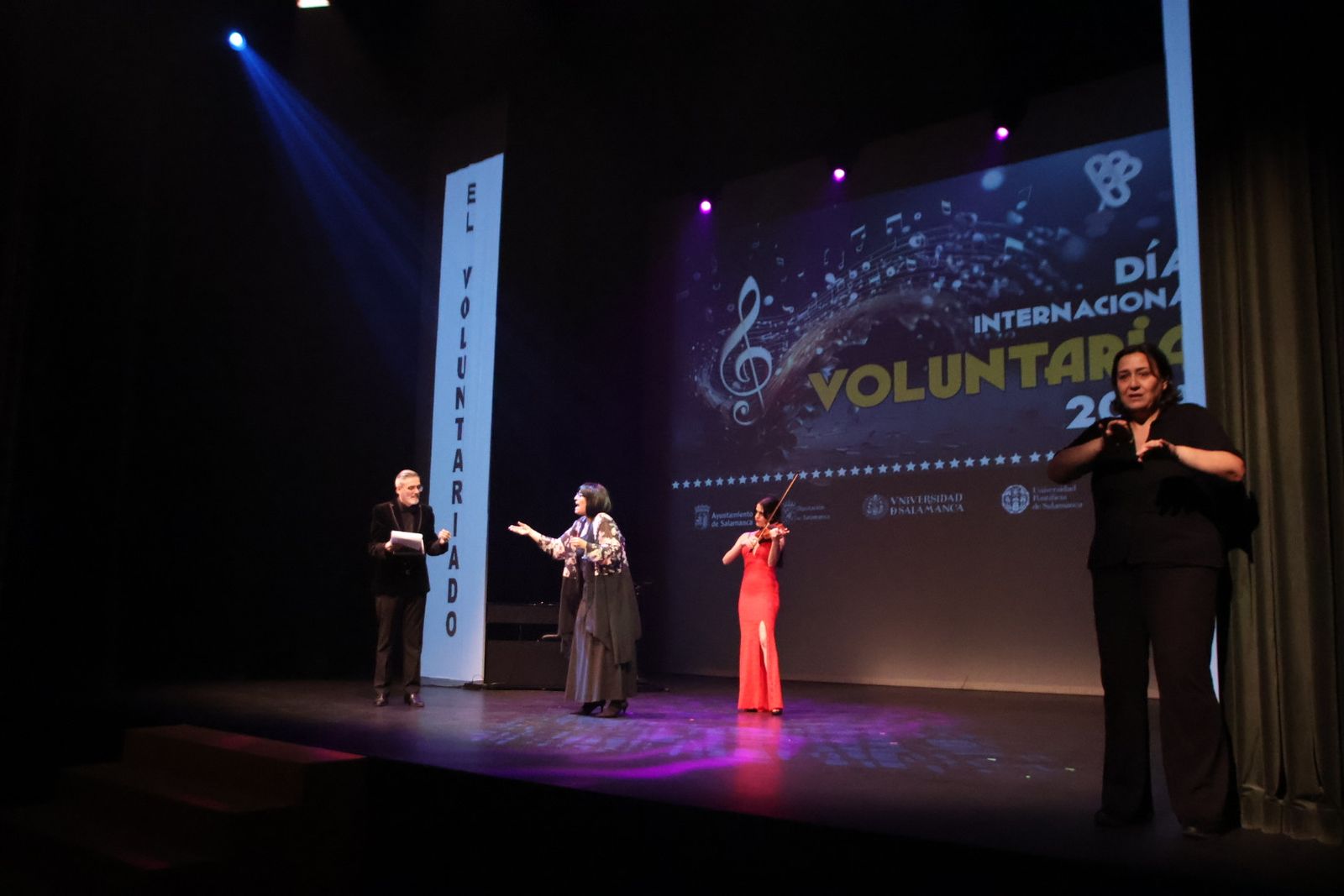 acto de reconocimiento de la labor solidaria con motivo del Día Internacional del Voluntariado