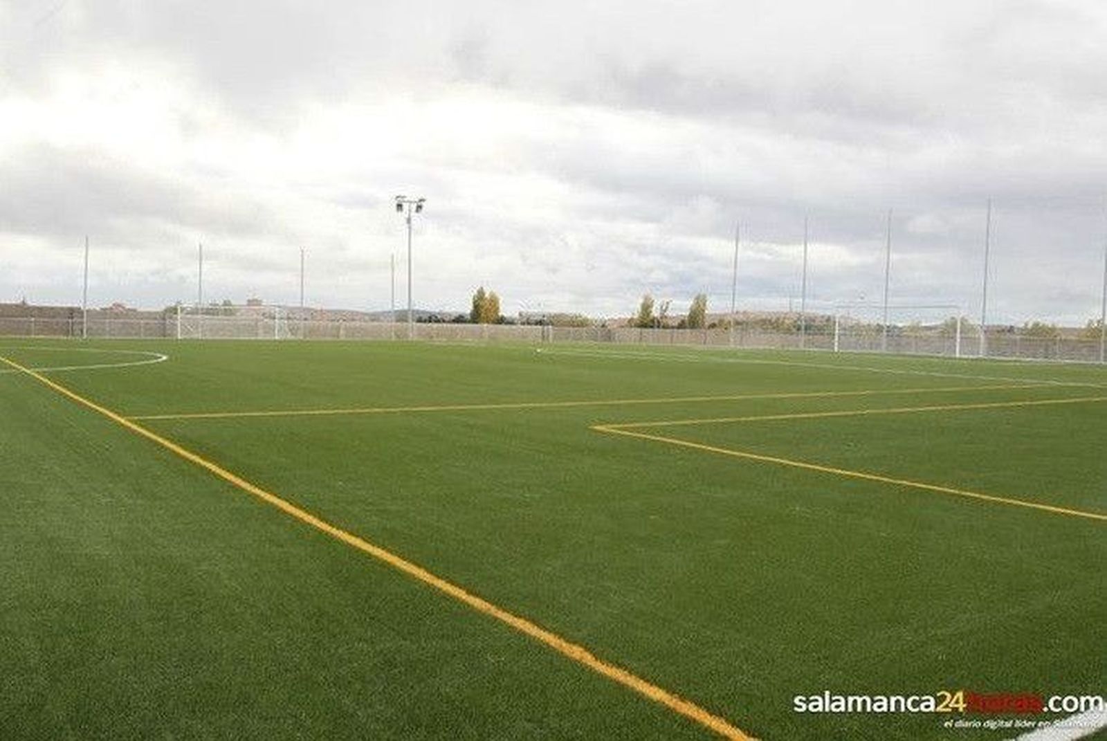Campo de fútbol Ángel Pérez Huerta Campo de fútbol Ángel Pérez Huerta