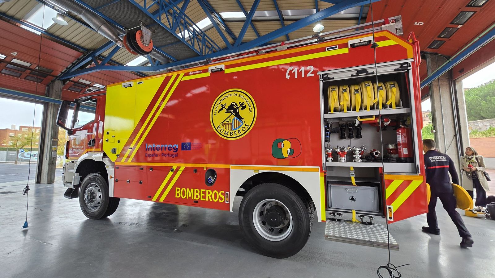 Presentación del nuevo vehículo nodriza del Servicio de Prevención, Extinción de Incendios y Salvamento