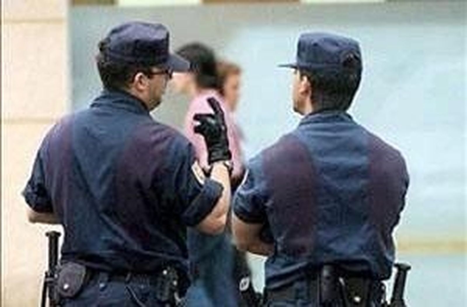 La Policía Nacional detiene un salmantino por 'alunizaje'