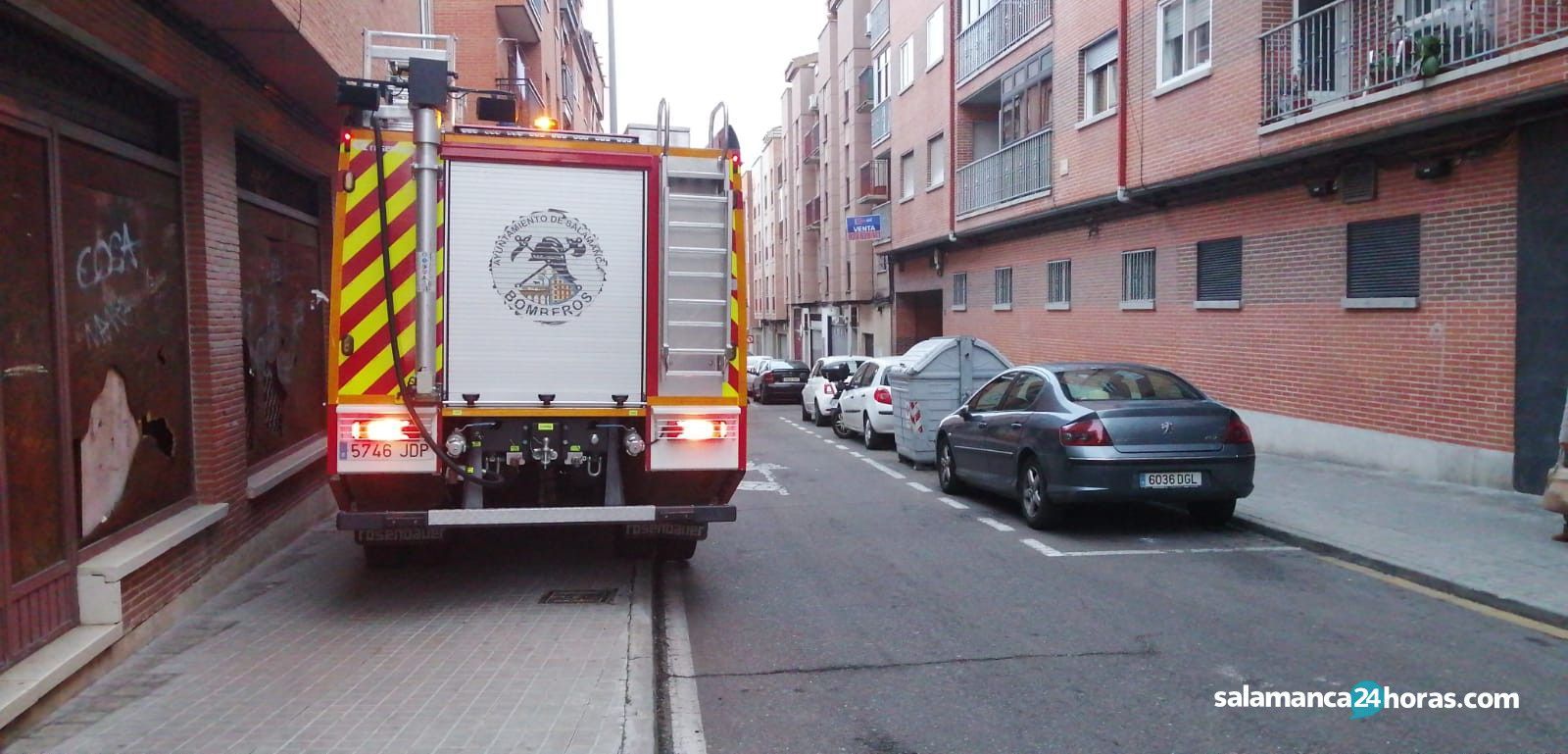 Bomberos calle almansa (2)