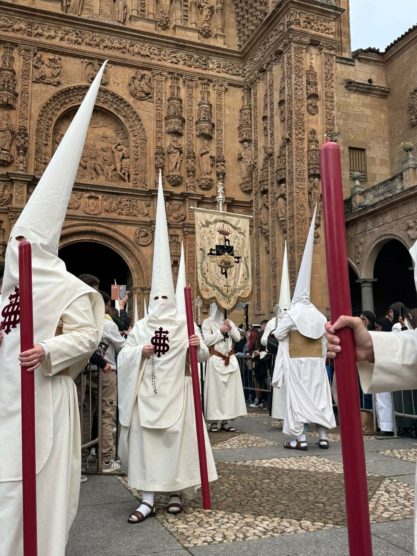 procesion-cofradia-penitencial-del-rosario-3