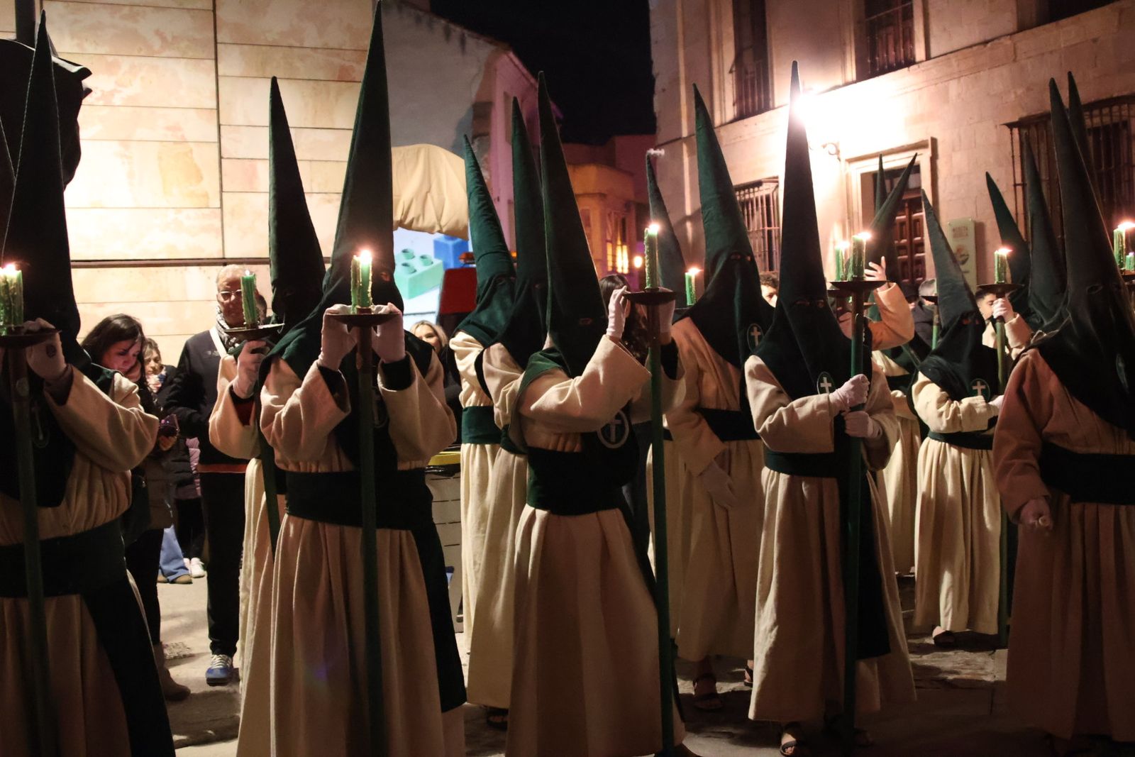 GALERÍA | Revive en imágenes la procesión de las Siete Palabras