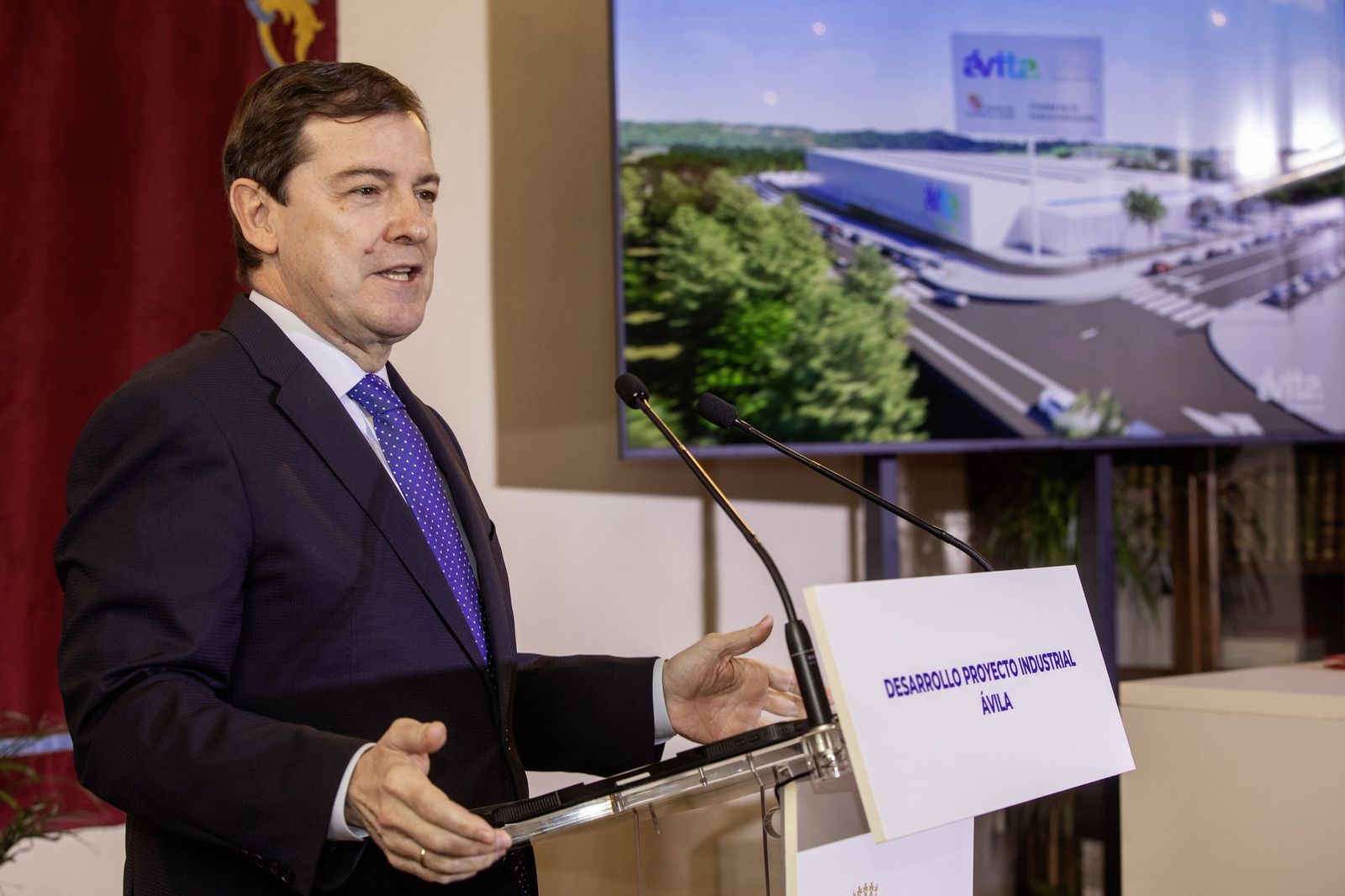 Rmestudios / ICAL. El presidente de la Junta firma un acuerdo para el desarrollo de un nuevo proyecto en Ávila