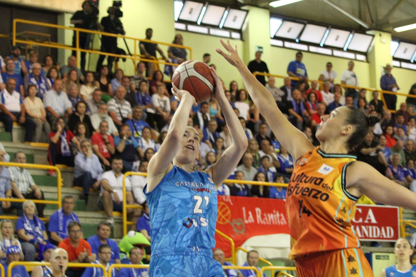 perfumerias-avenida-valencia-basket-20