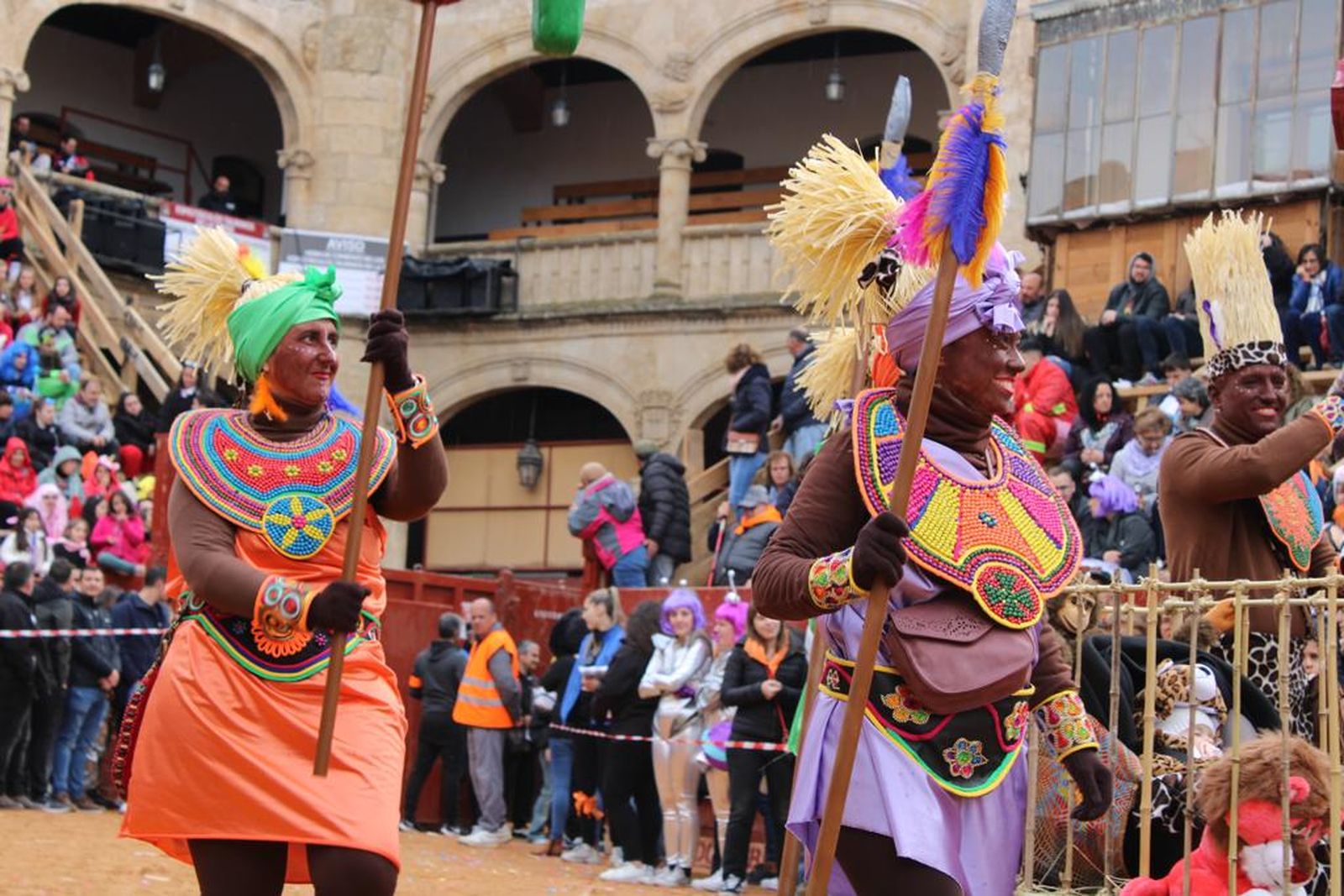 disfraces-del-sabado-de-carnaval-en-ciudad-rodrigo-6