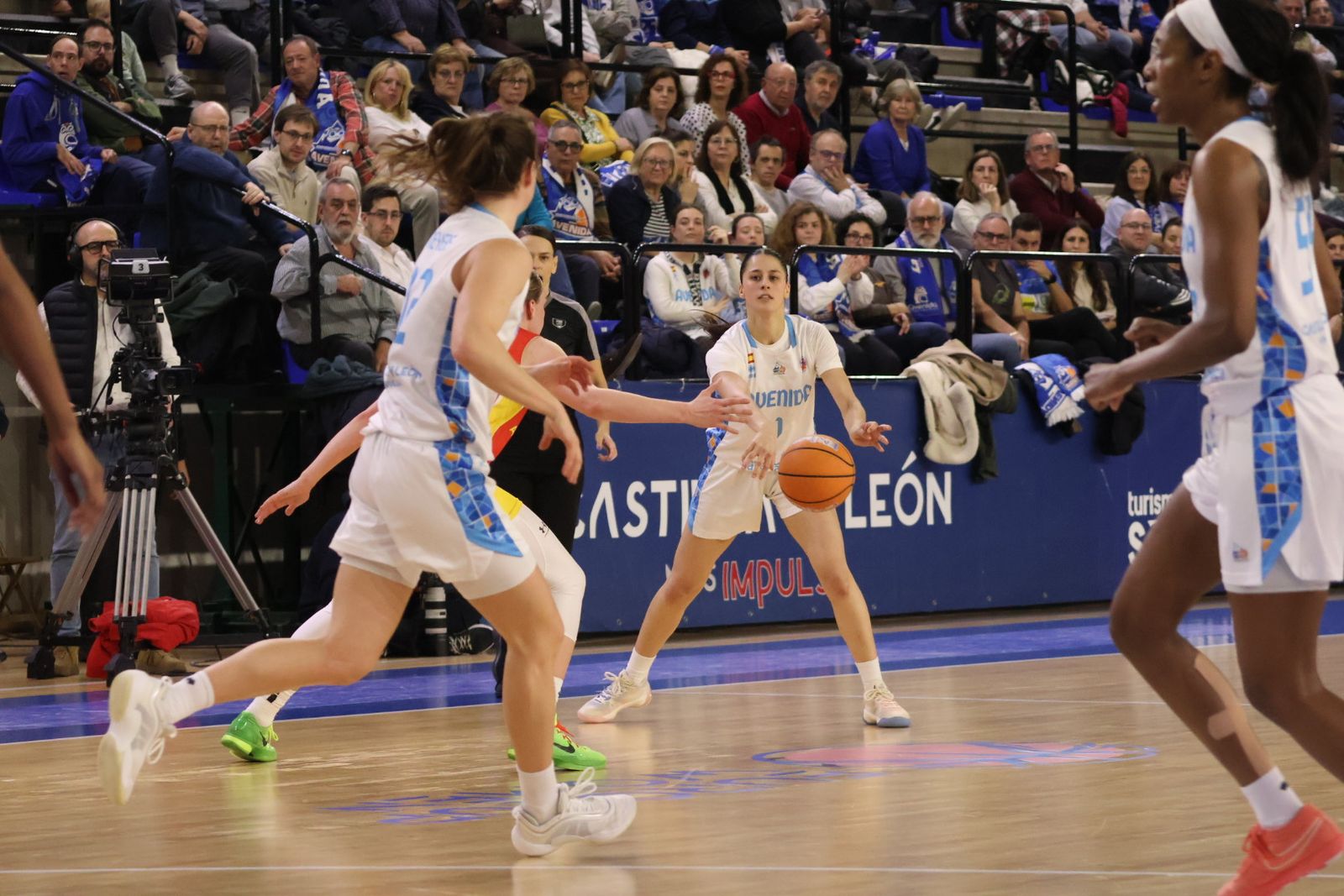 Eurocup Women: Perfumerías Avenida - Athinaikos