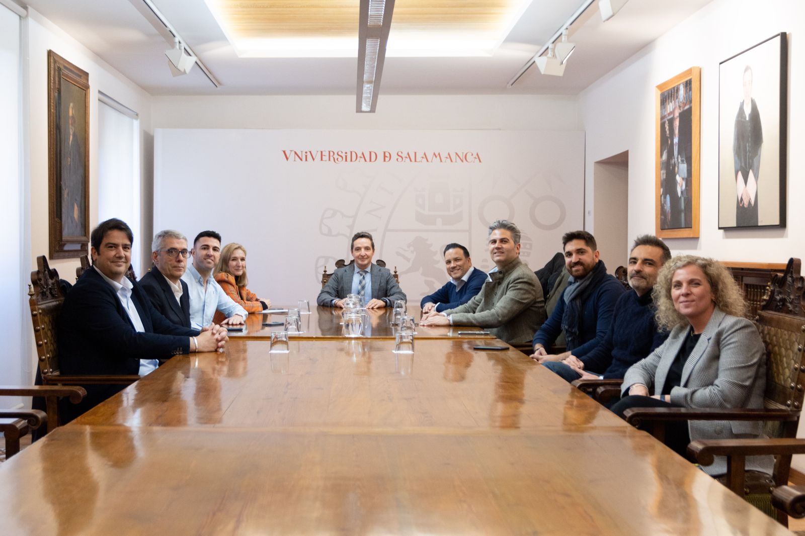 La Universidad de Salamanca y la Asociación de Empresarios de Hostelería inician un proceso de colaboración