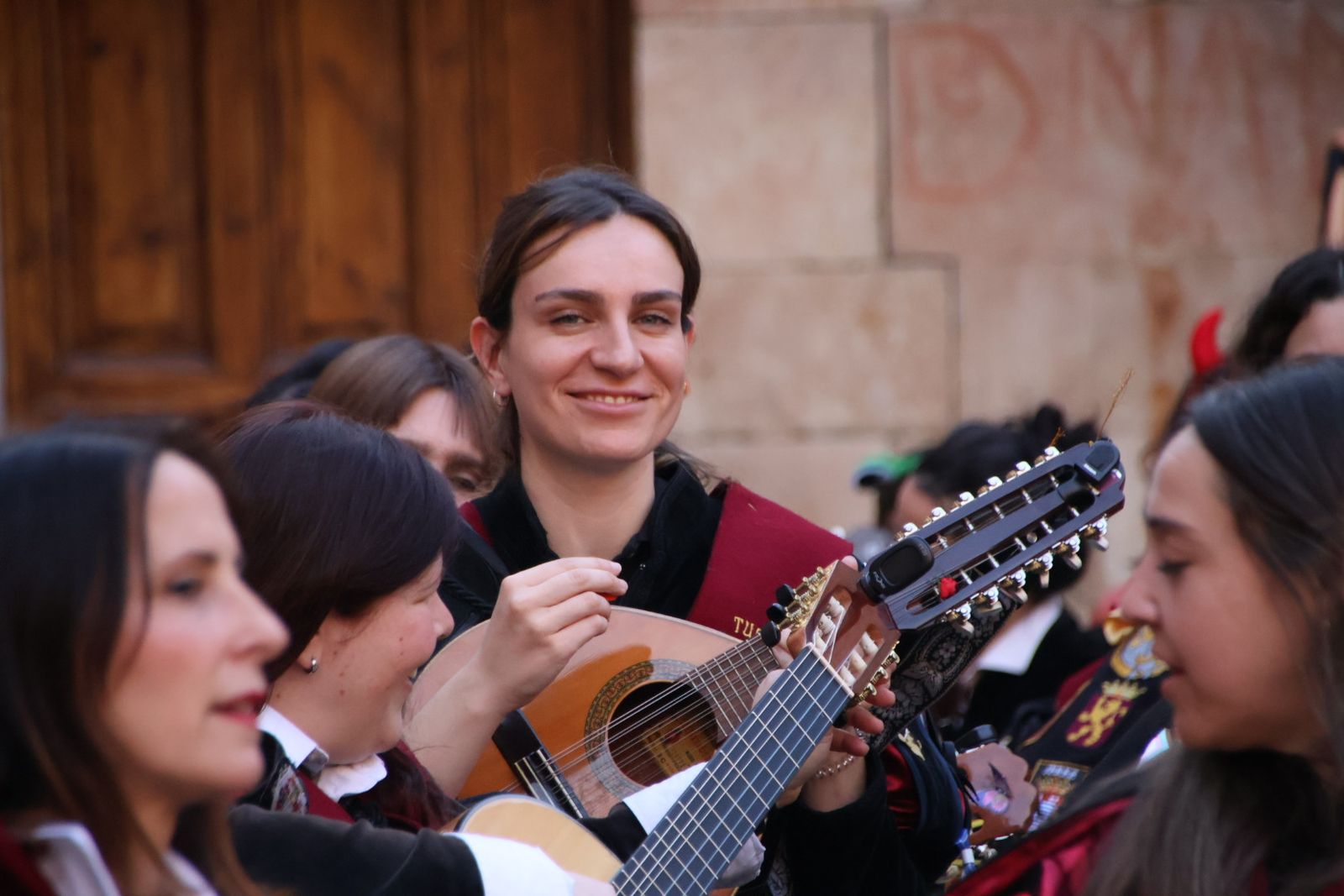 Tunas de toda España cantan al son de la historia por las calles de Salamanca