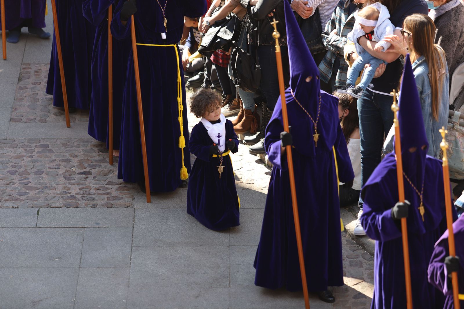 procesion-de-la-vera-cruz-2022-foto-maria-lorenzo-33