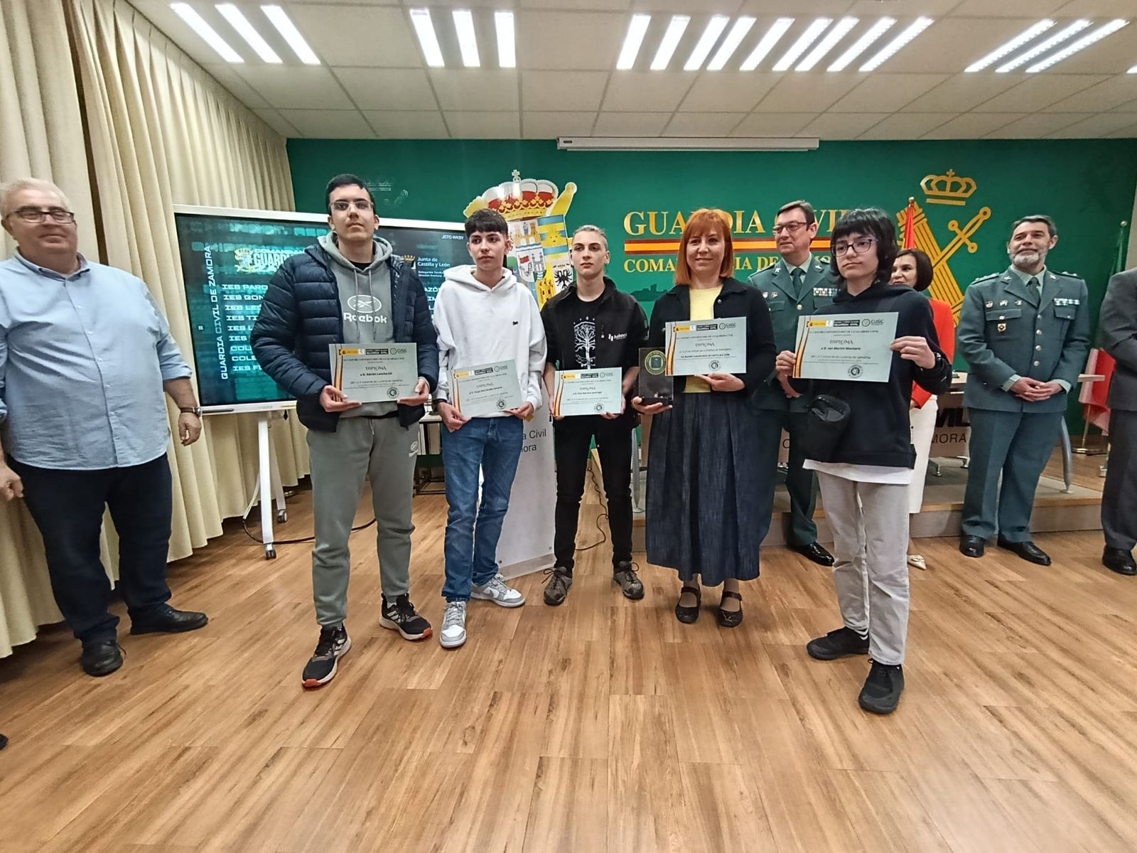 GALERÍA | Entrega de diplomas a los clasificados de Zamora en la Ciberliga de la Guardia Civil