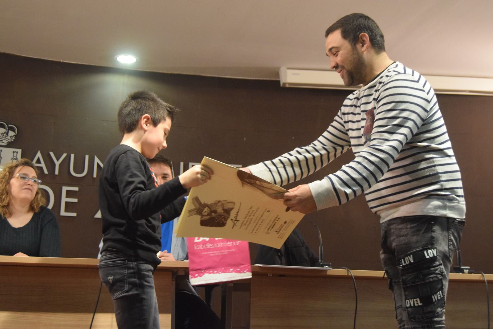 entrega-de-premios-del-concurso-de-dibujo-de-luz-penitente-18