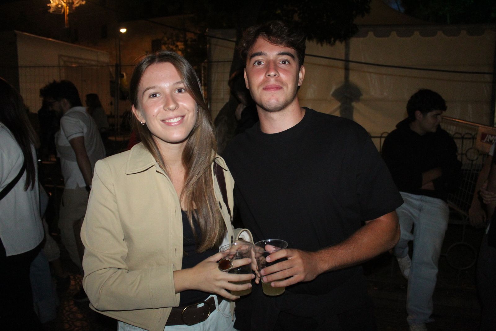 Ambiente en la Feria de Día en la tarde de este jueves