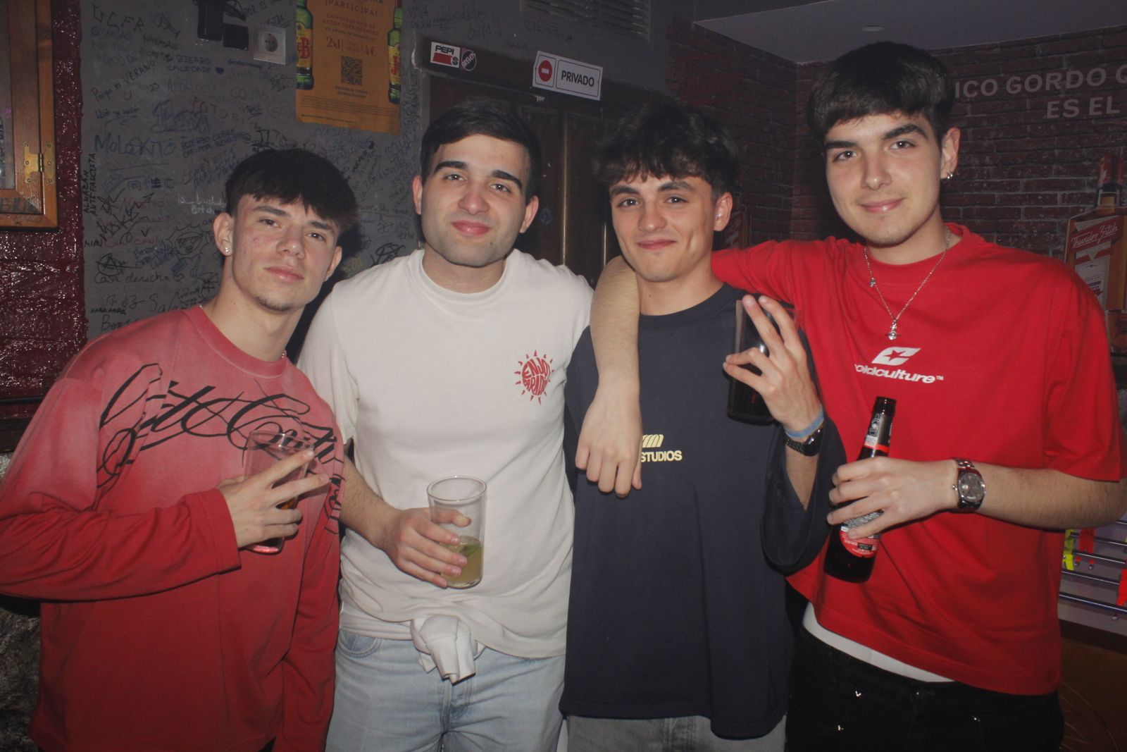 Salamanca de noche, jueves 17 de abril