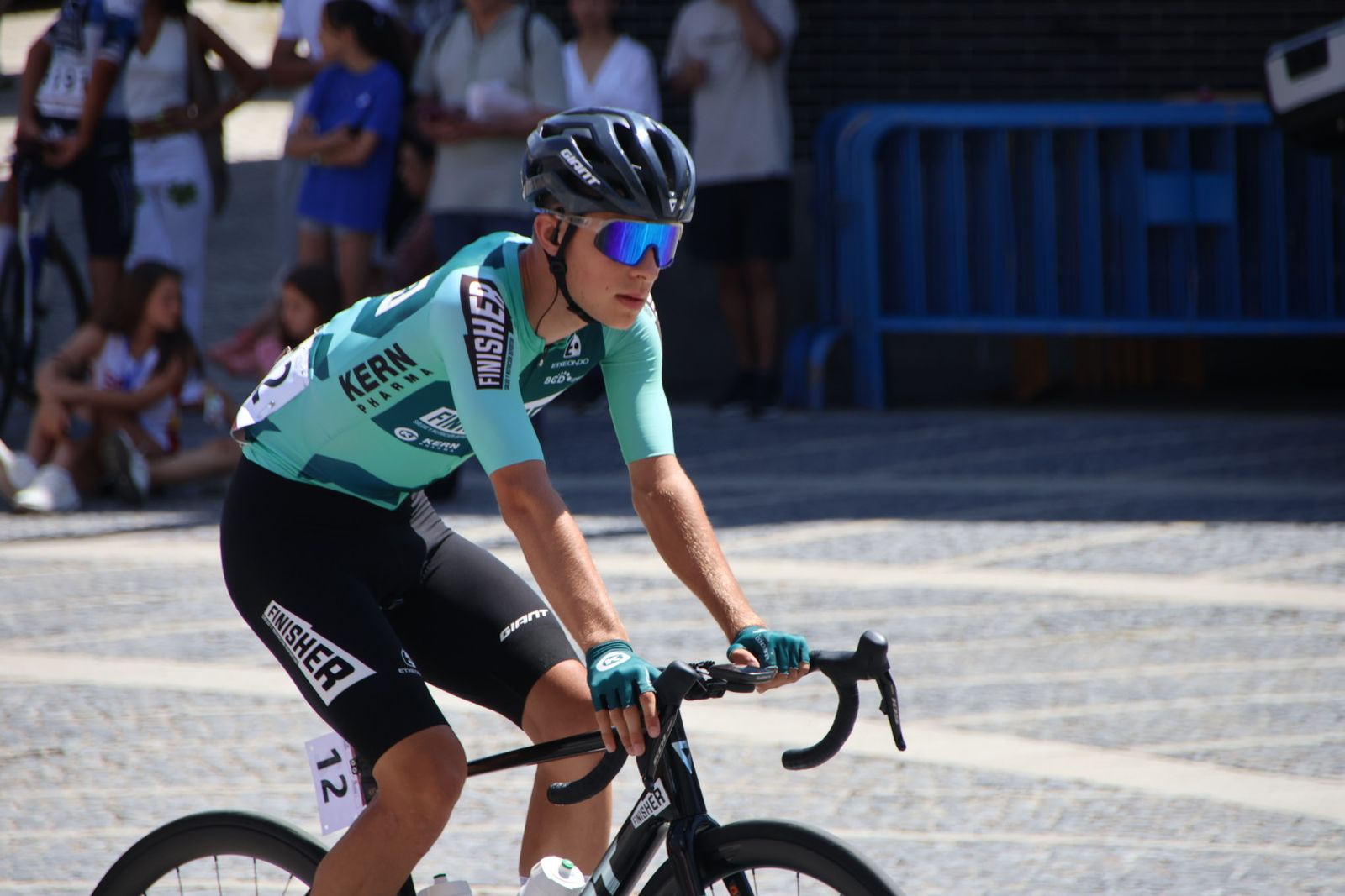 Salida II Vuelta Ciclista a Castilla y León Sub-23 y Élite