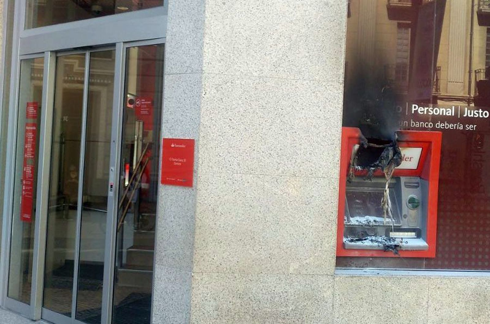 Cajero quemado alfonsoix