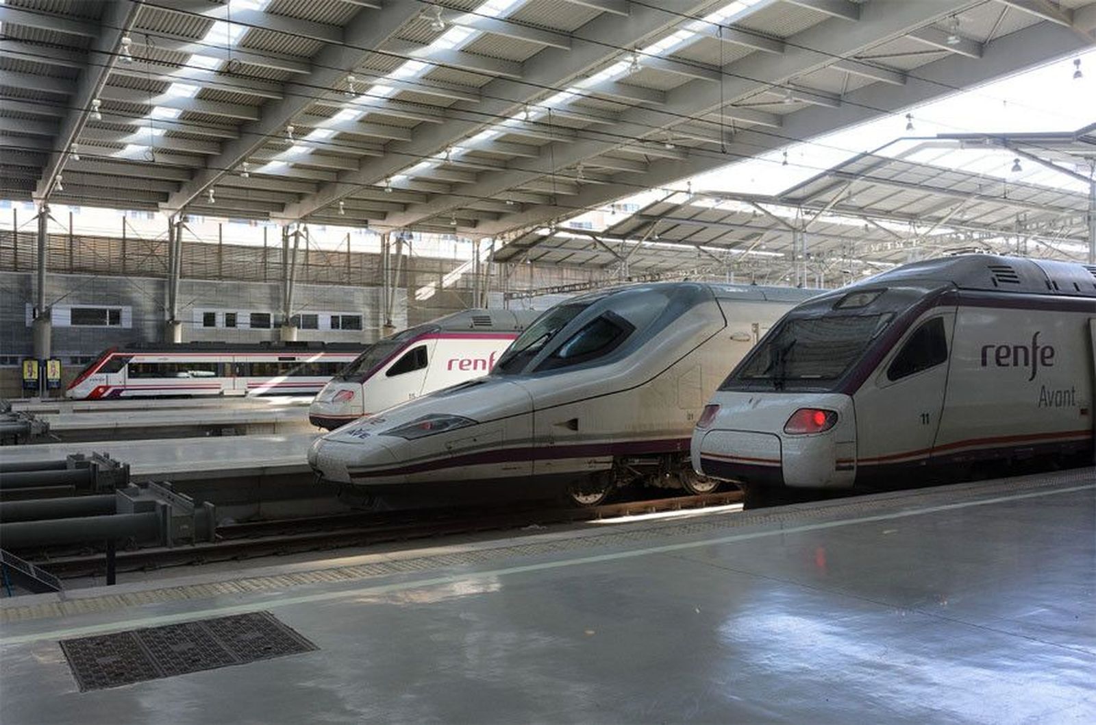 Renfe ave tren talleres facua