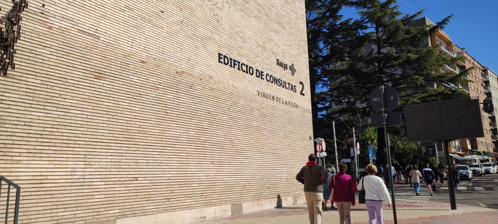 Hospital de Salamanca. Consulta. Archivo (1)
