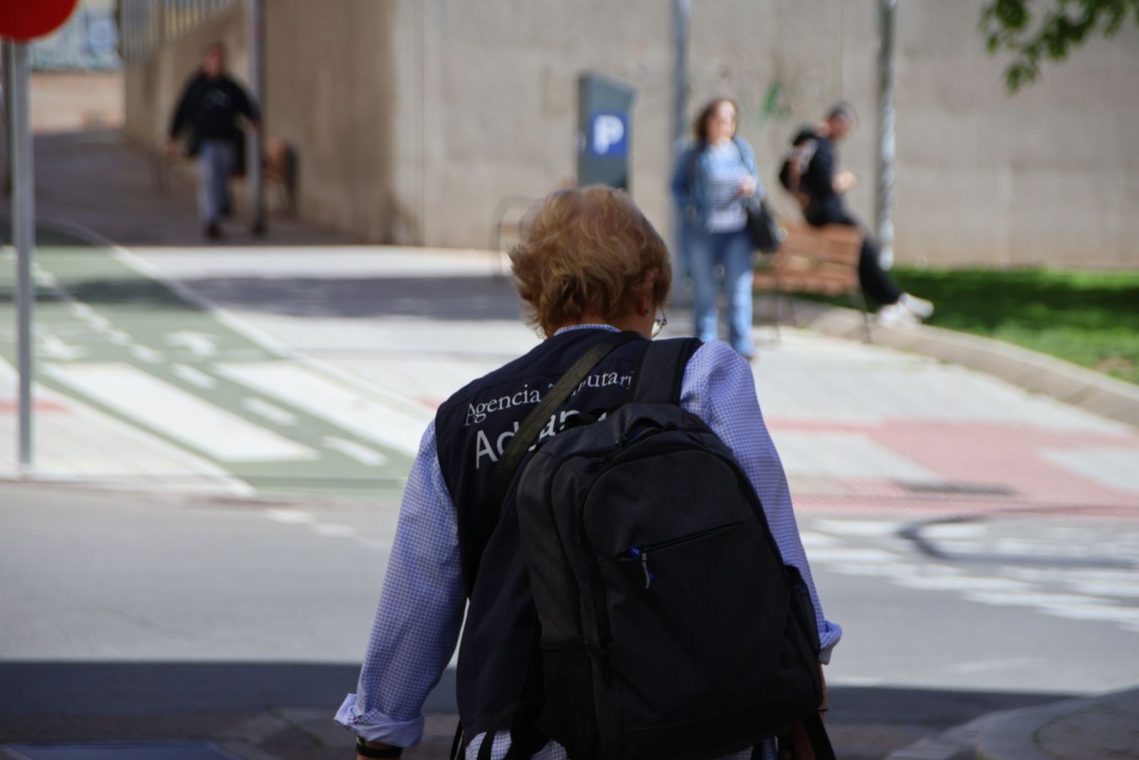 Detención del exalcalde de Trabanca en una redada de la Guardia Civil en la calle Alfonso de Castro