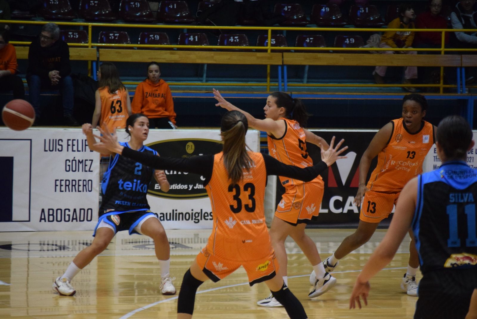 cd-zamarat-picken-claret-51