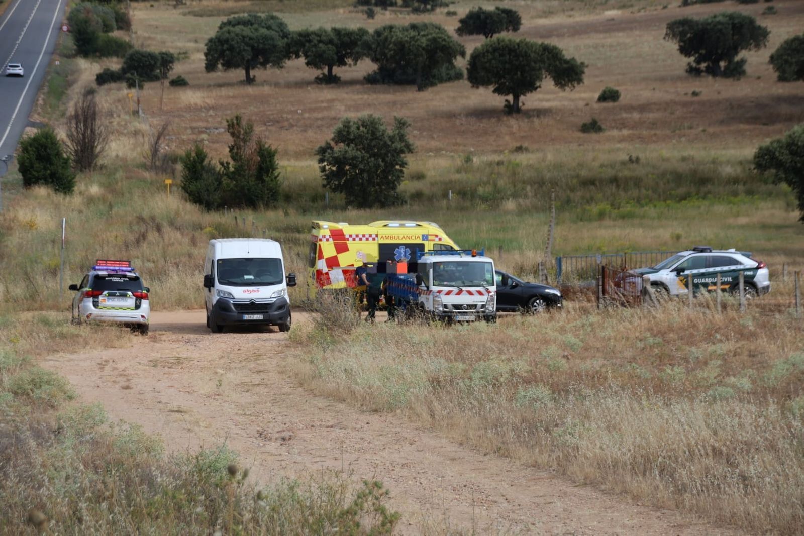 GALERÍA | Vuelco de una furgoneta en Pelabravo