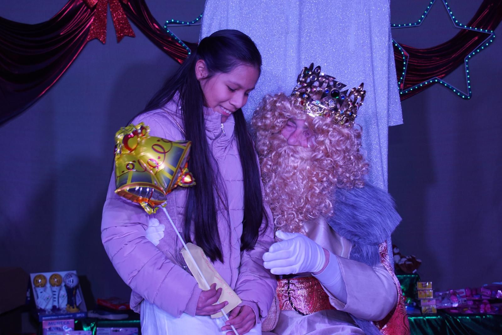 Los Reyes Magos reciben las cartas de los niños de El Encinar