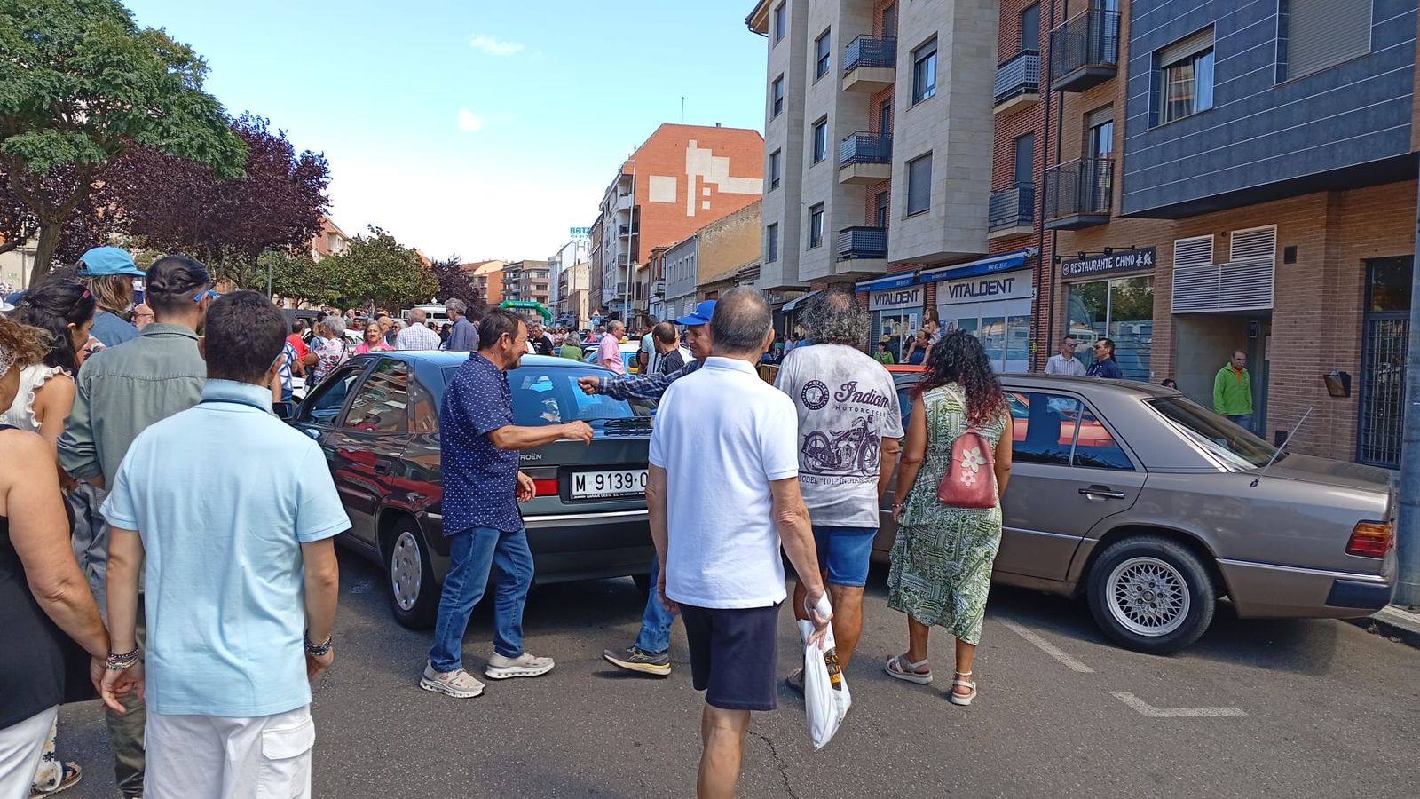 Concentración Vehículos Clásicos Benavente (16).jpeg