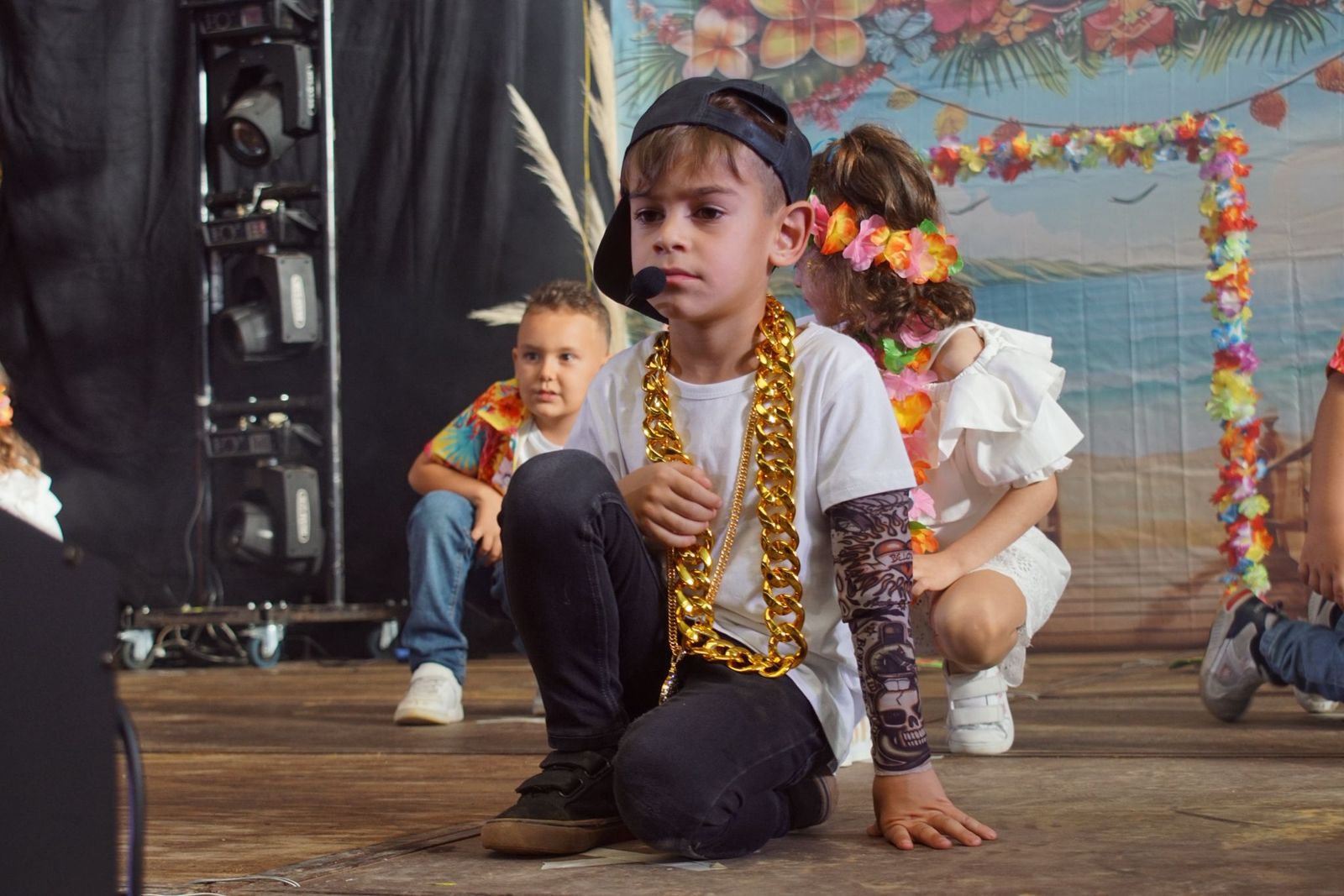 Emoción y creatividad en la primera cita del Play Back infantil en Alba de Tormes