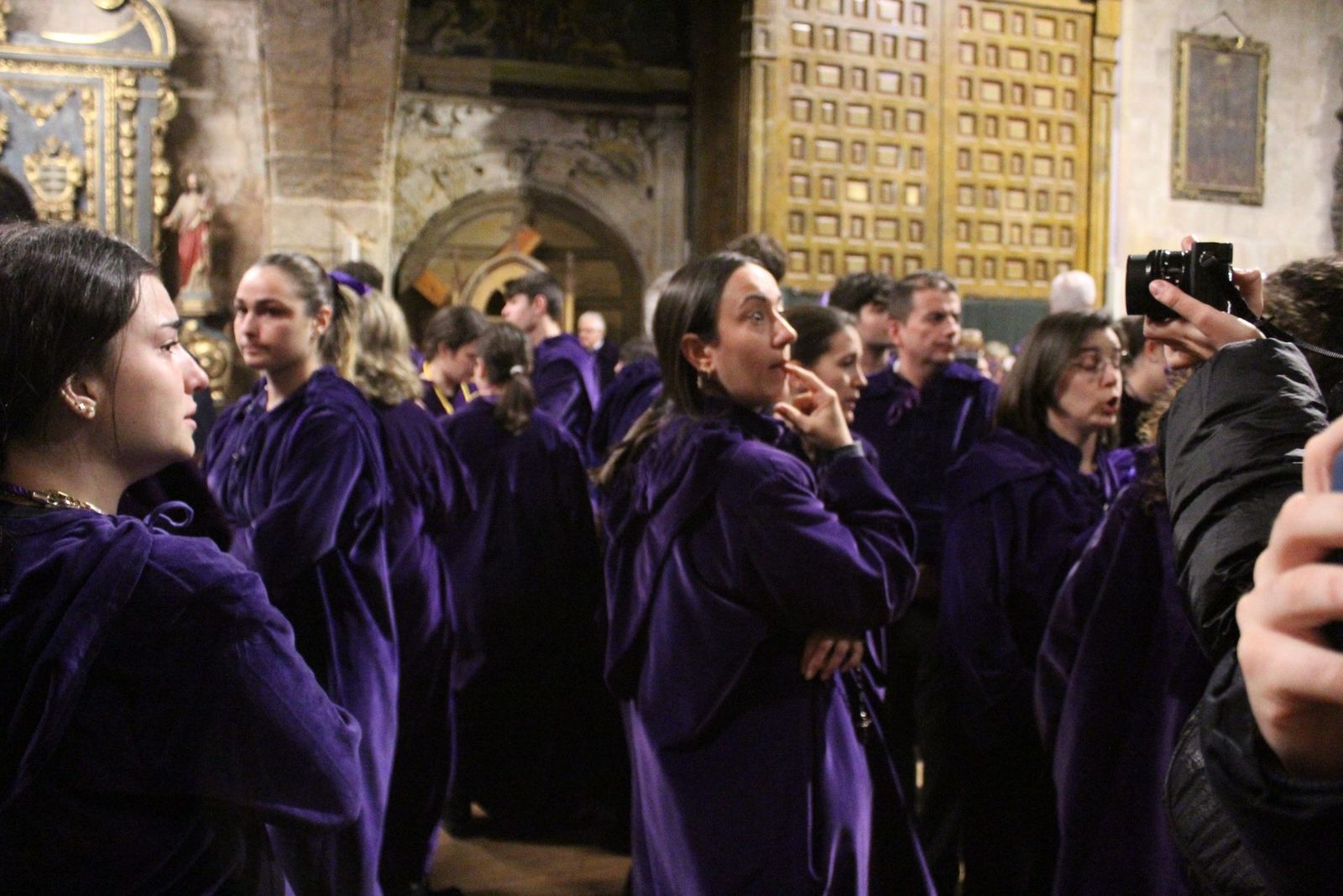 procesion-de-nuestro-padre-jesus-nazareno-y-santo-entierro-3