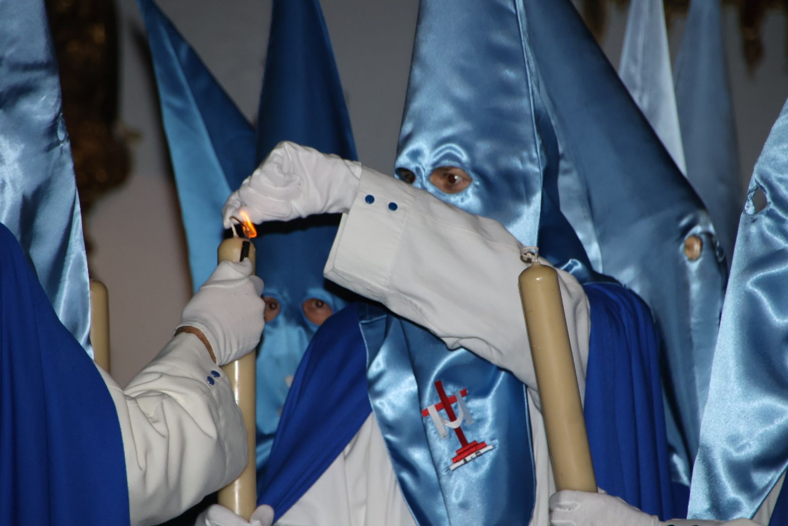 El Cristo de los Doctrinos y la Virgen de la Amargura saludan a sus fieles en Salamanca