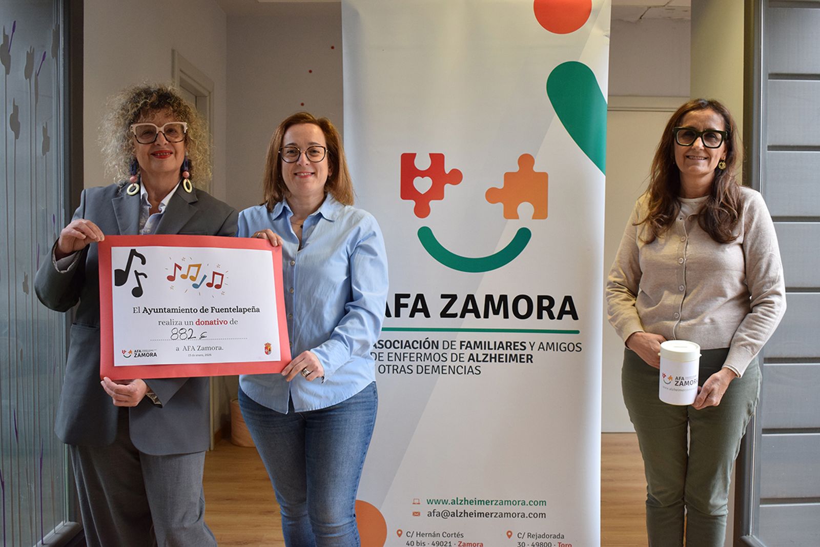 Entrega cheque Fuentelapeña.