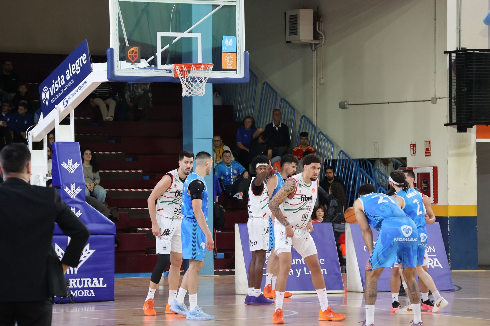 GALERÍA | El encuentro entre el CB Zamora y el Mallorca Basket, en imágenes