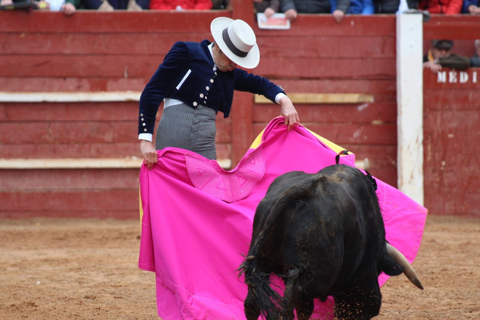 whatsapp-image-2023-02-21-at-17-34-28