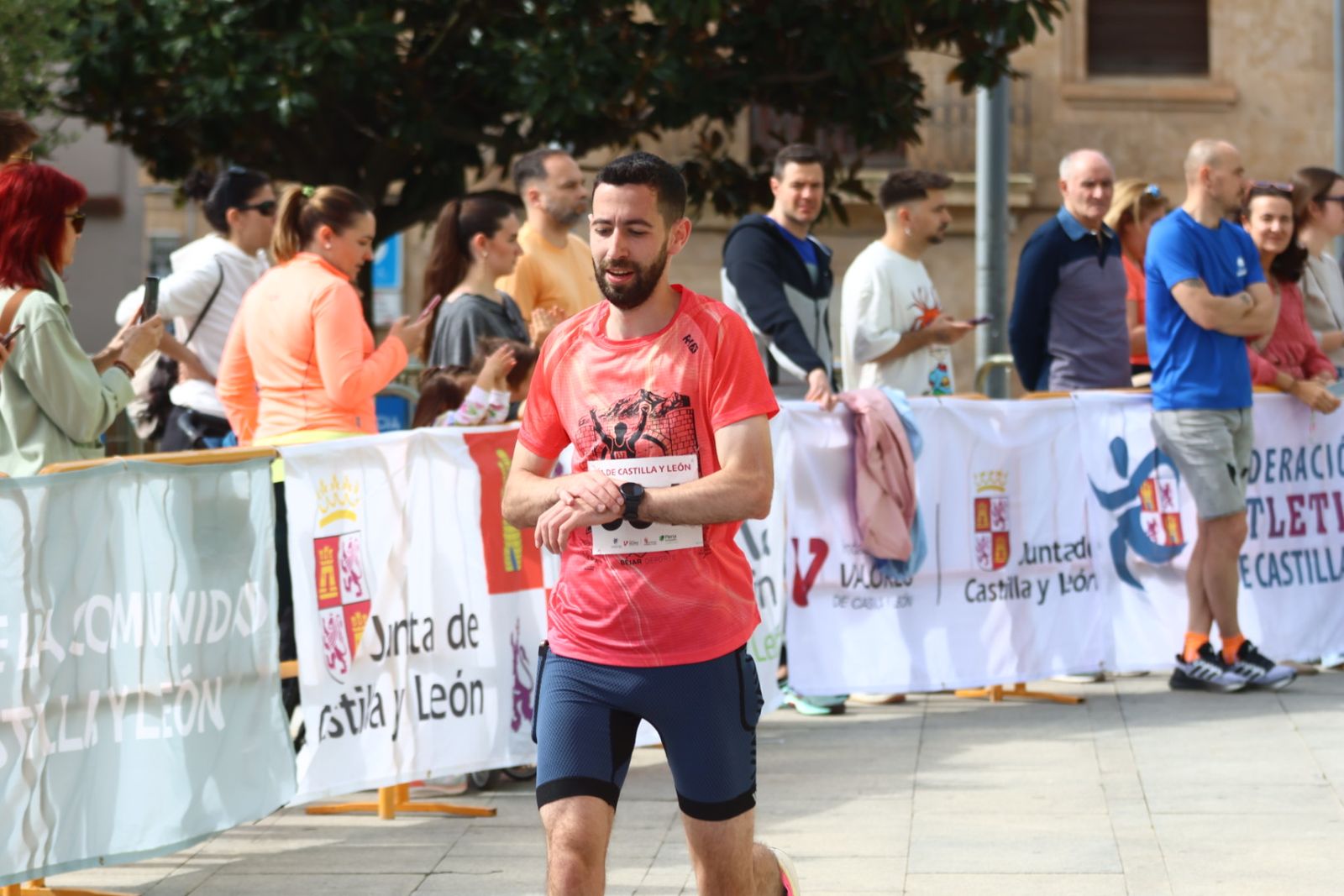 Carrera y Marcha solidaria por el día de Castilla y León