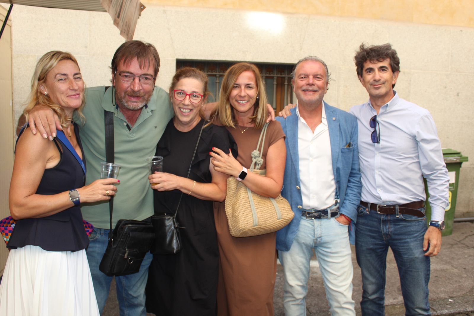 Ambiente en la Feria de Día en el mediodía de este jueves