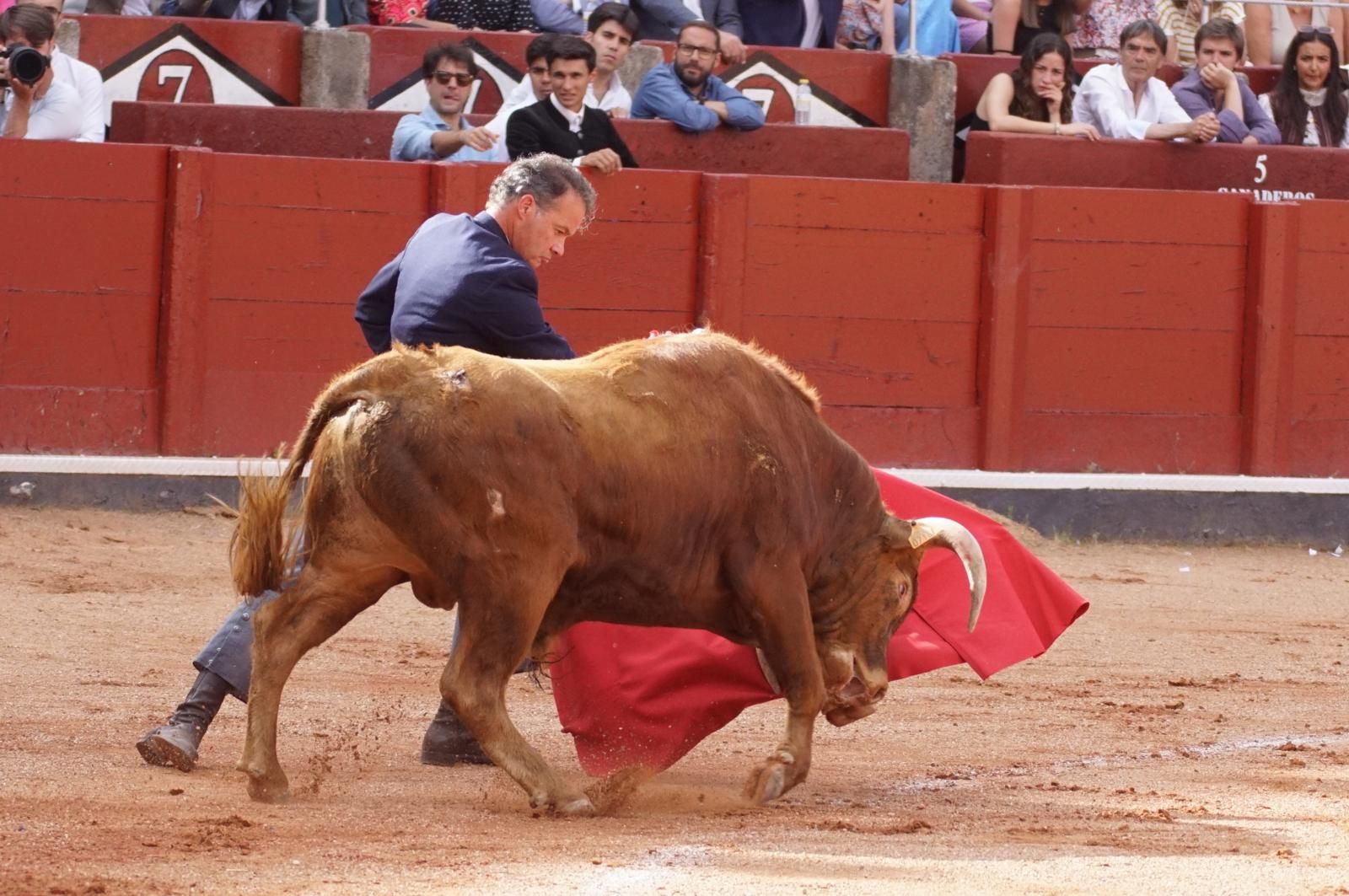 whatsapp-image-2025-06-12-at-21-26-02-2