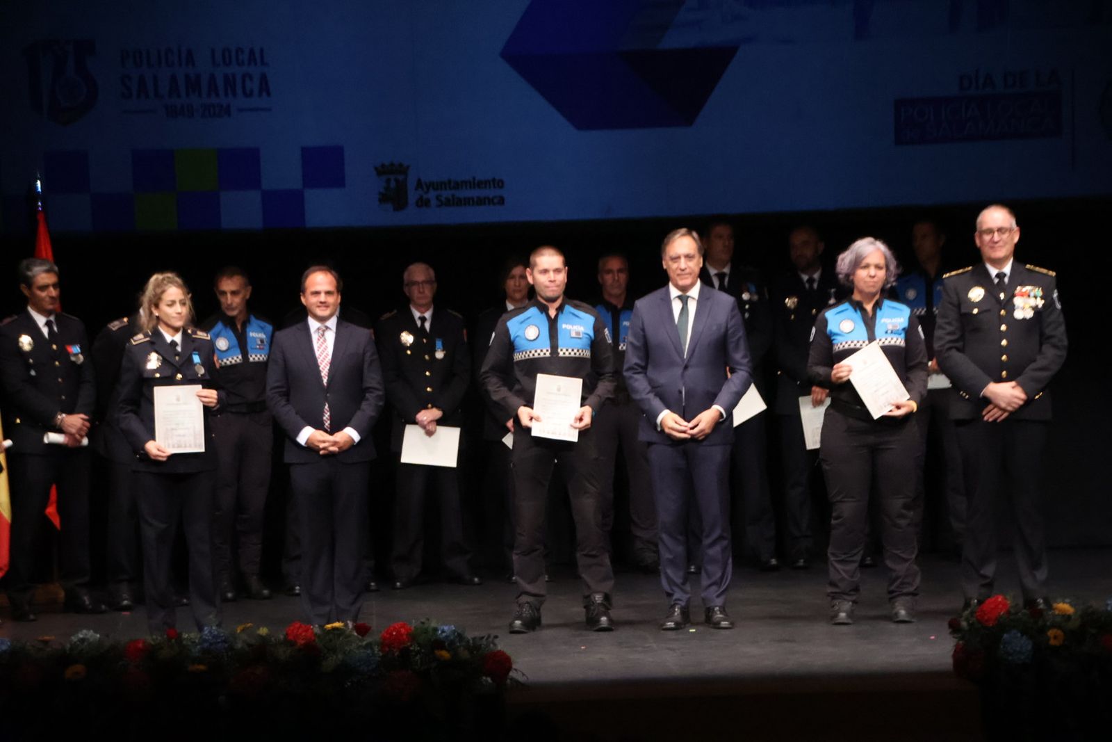 Día de la Policía Local en el Teatro Liceo