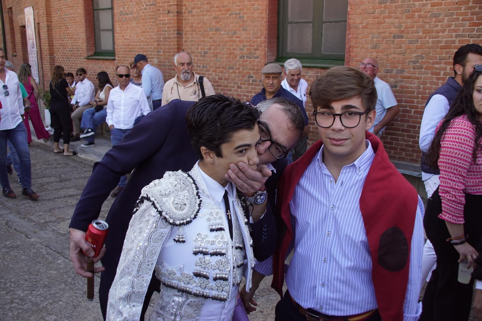 whatsapp-image-2024-09-14-at-18-37-05-2