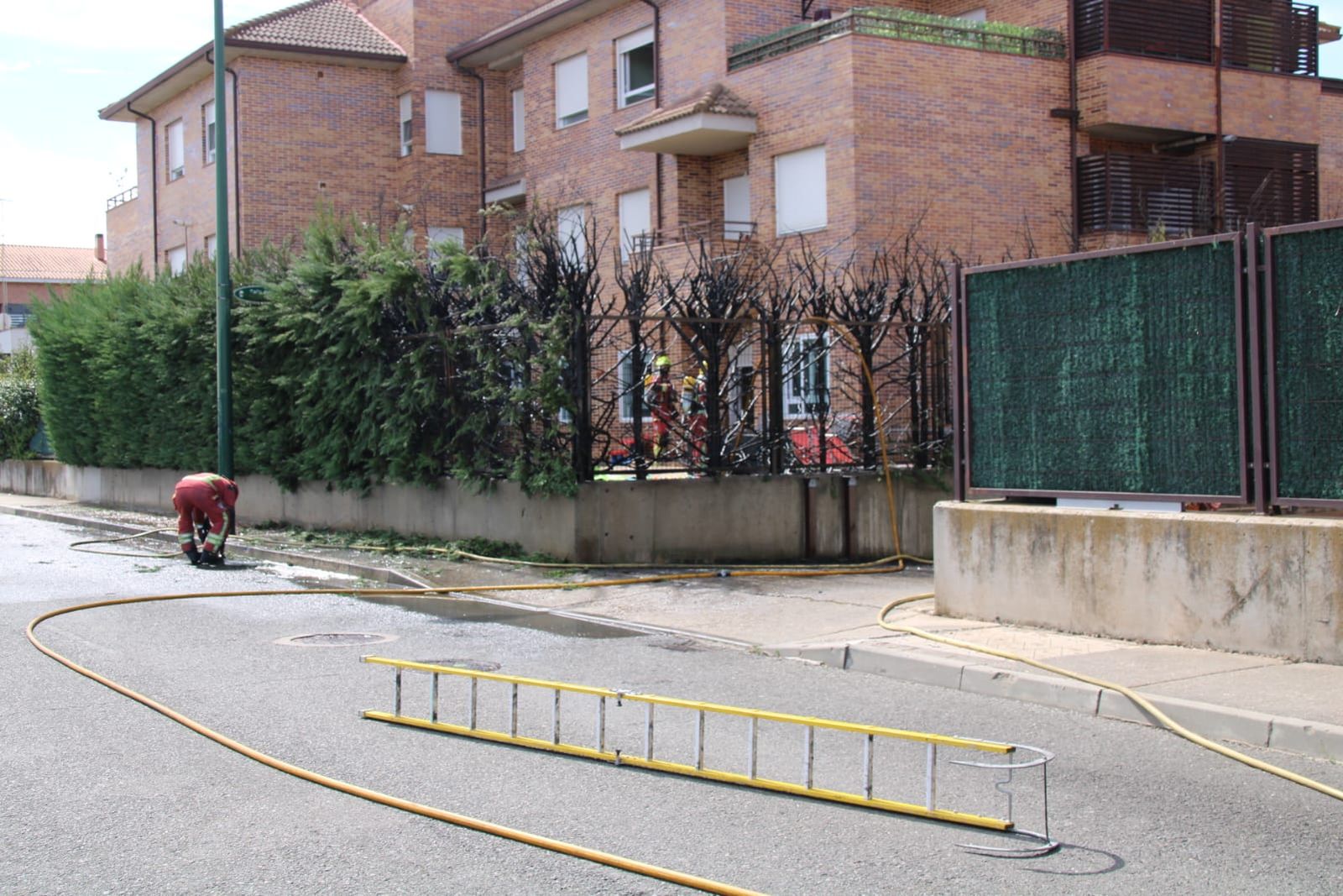 Incendio en una casa de Villamayor junto al Parque Científico