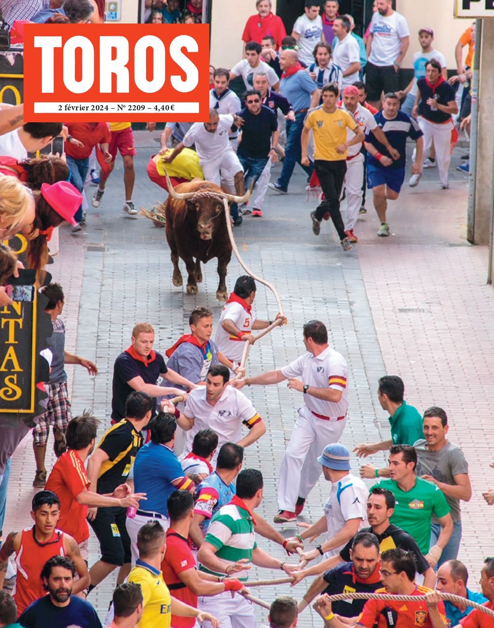 Número de febrero de la revista Toros.