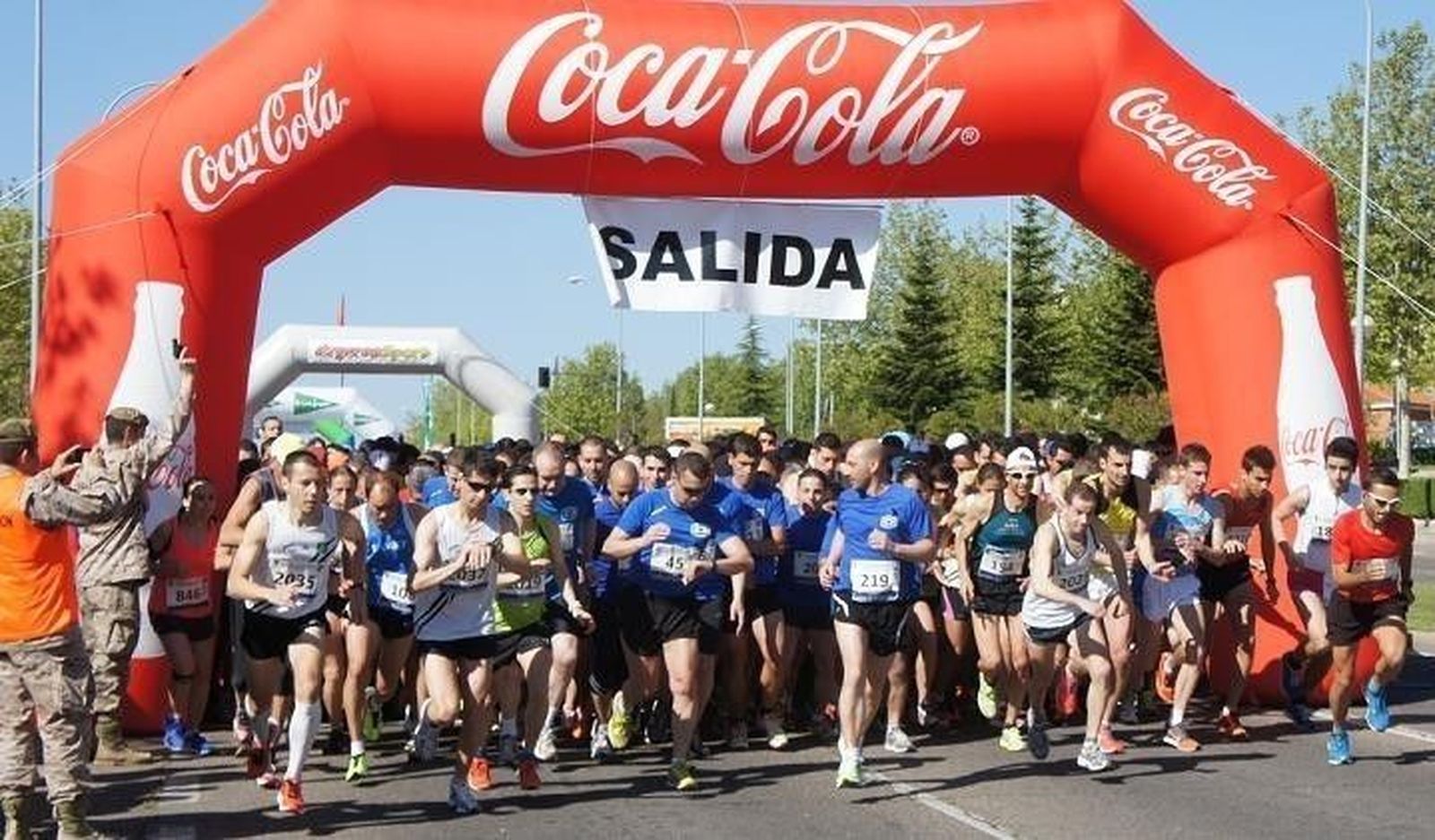 Domingo de fiesta con la III Carrera Cívico-Militar San Fernando 2013