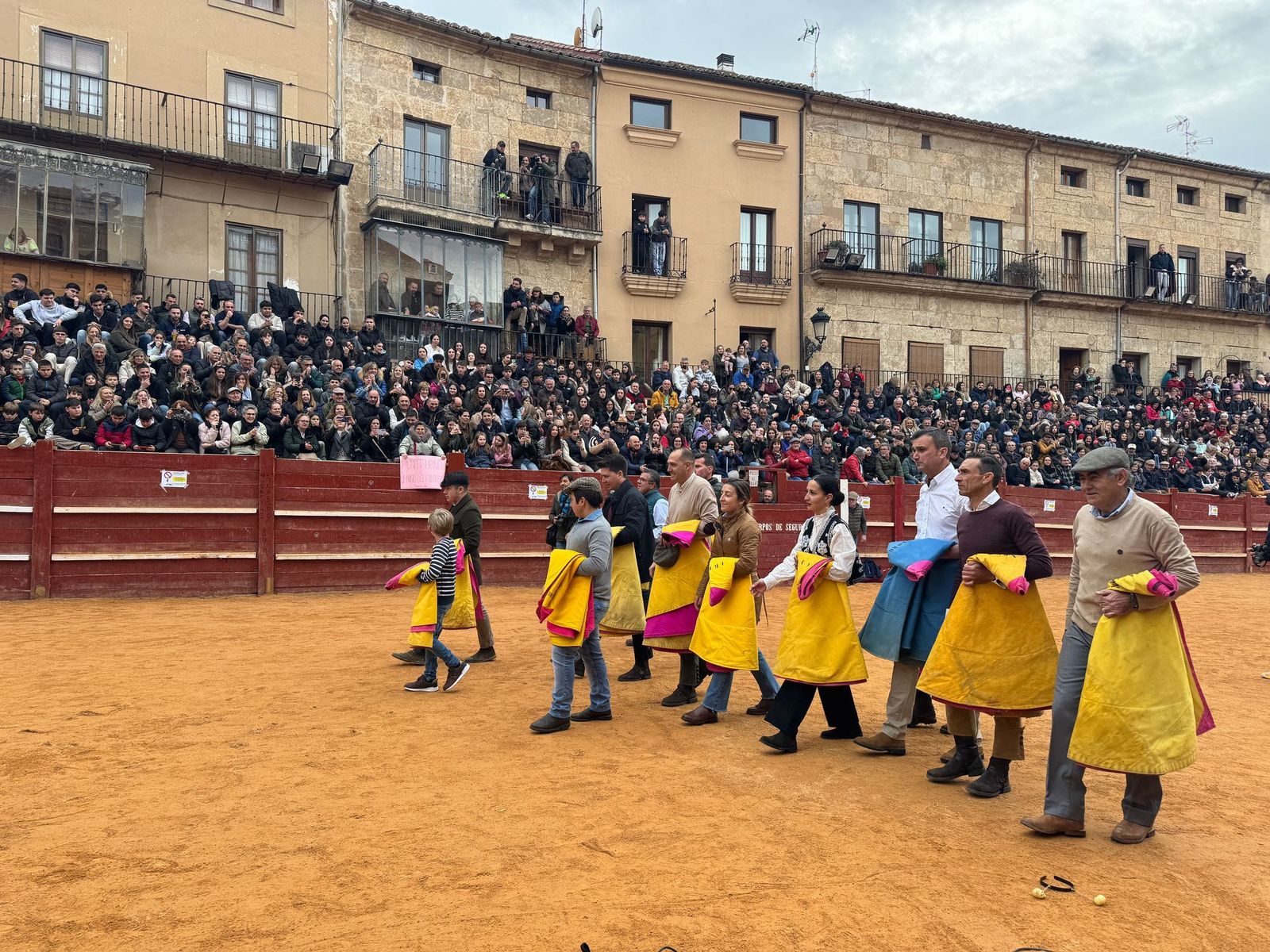 Aficionados prácticos taurinos de Ciudad Rodrigo debutan en el Carnaval del Toro 2025