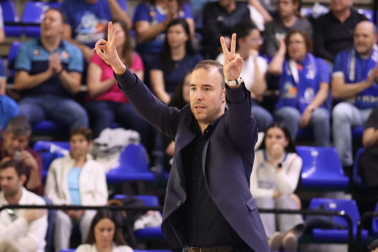 Perfumerías Avenida - CB Jairis