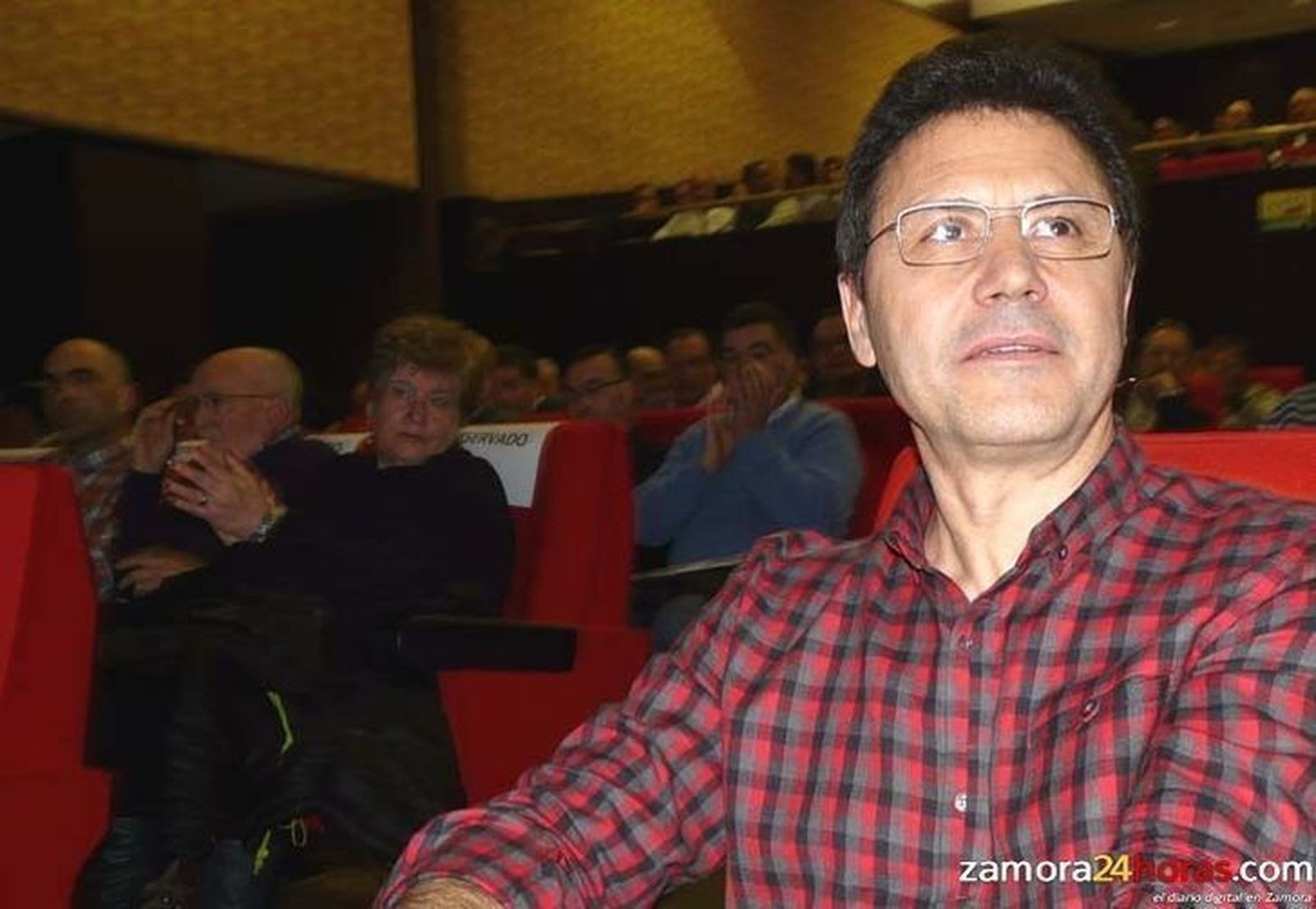 COAG denuncia que la cadenas de distribución “hacen el agosto” con el veto ruso