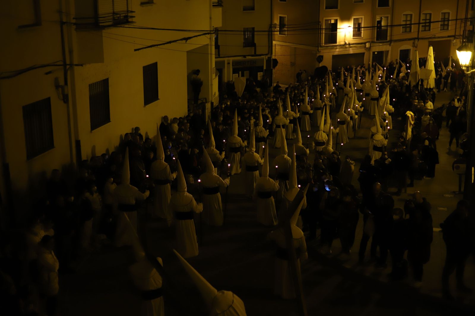 procesion-de-jesus-yacente-2022-fotos-maria-lorenzo-22