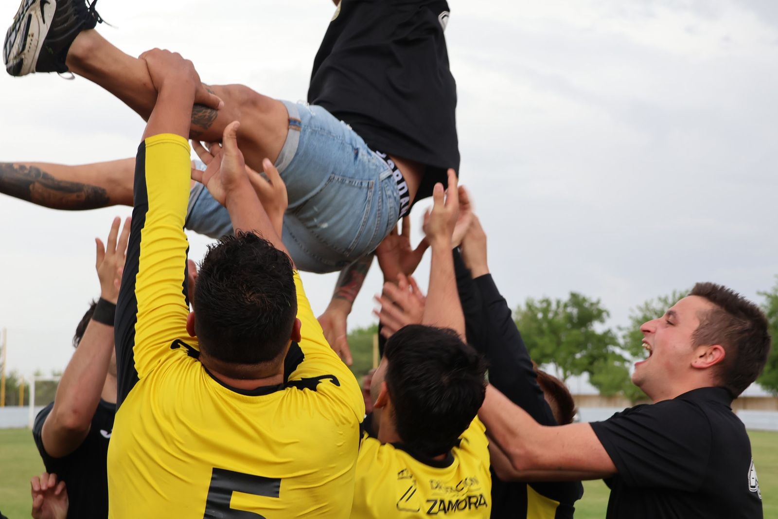 moraleja-cf-asciende-a-regional-de-aficionados-17