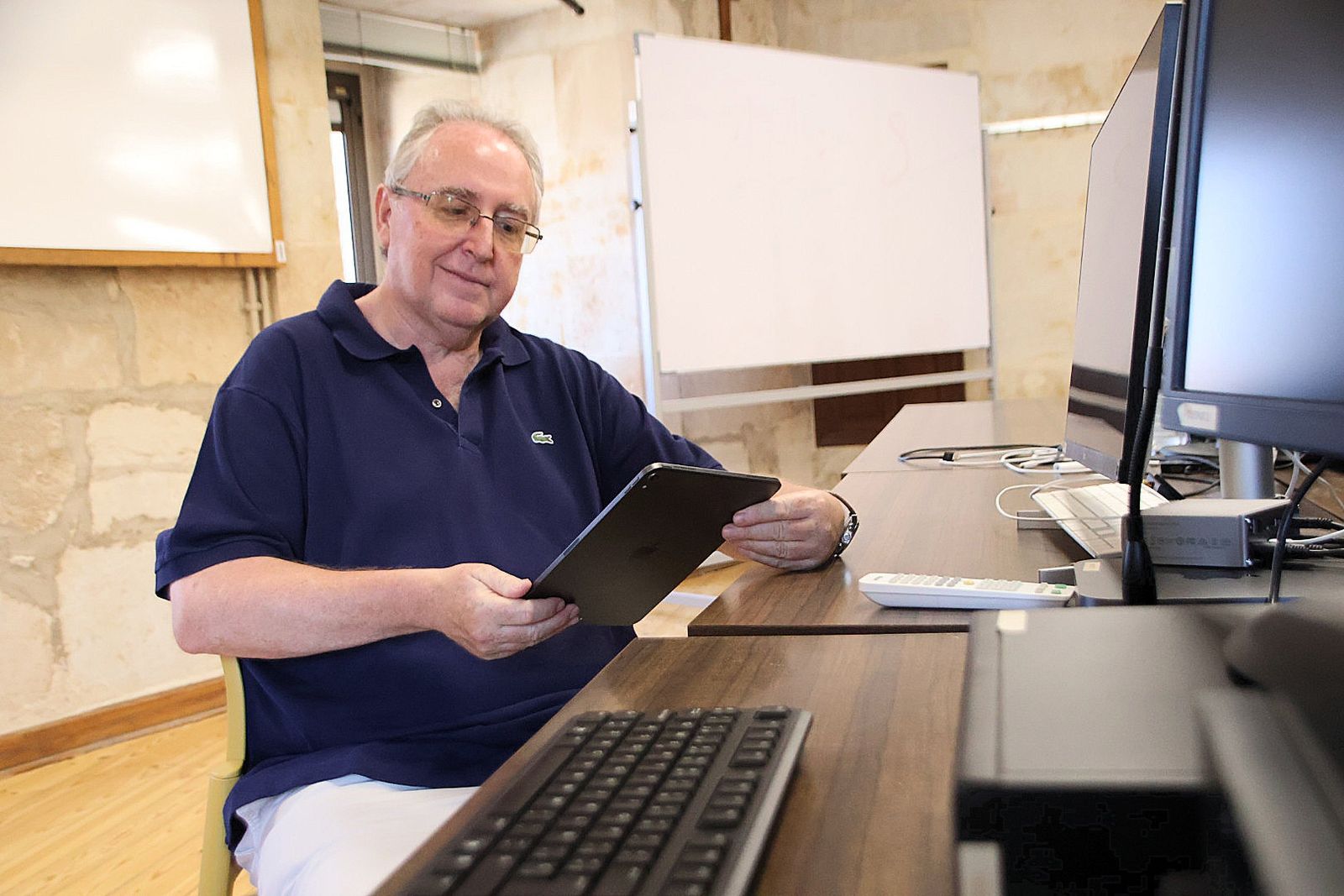 Vidal Alonso, decano de la Facultad de Informática